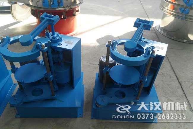 標(biāo)準(zhǔn)振篩機(jī) 標(biāo)準(zhǔn)振篩機(jī)