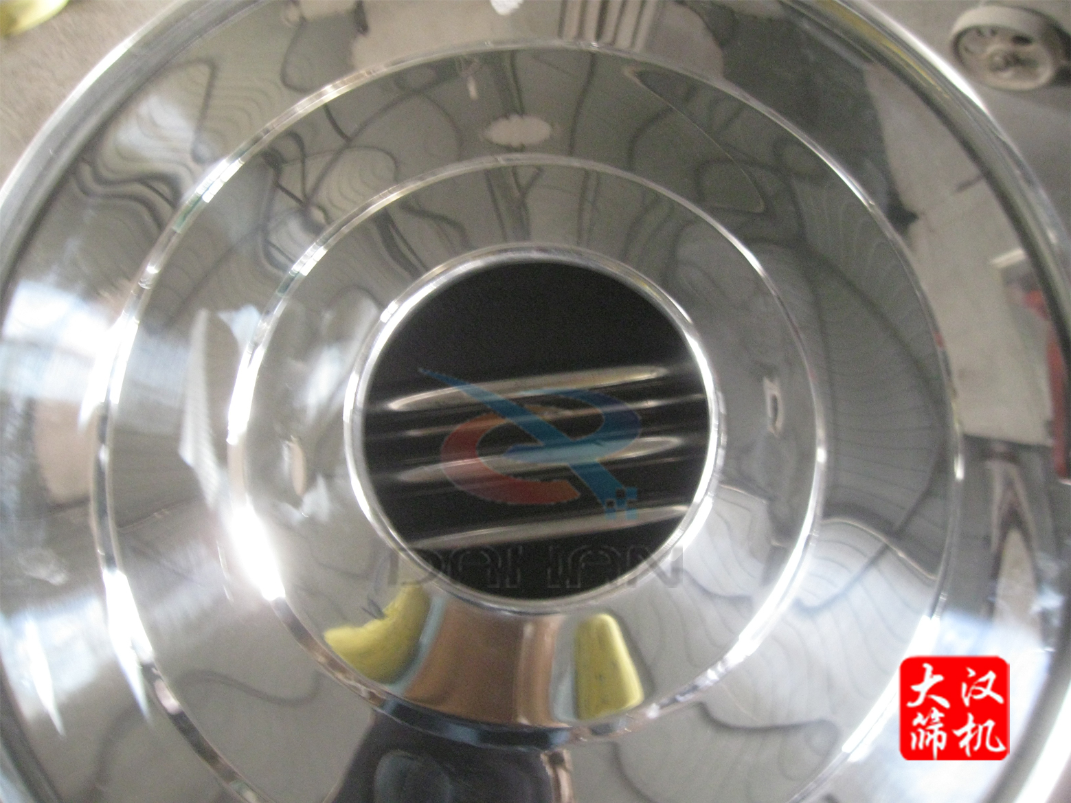 進料口處除鐵棒 進料口處除鐵棒