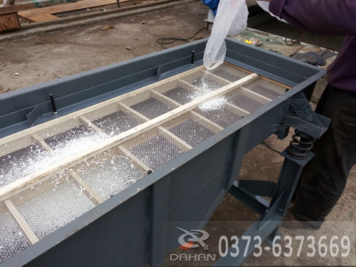 鋼纖維直線振動(dòng)篩 鋼纖維直線振動(dòng)篩