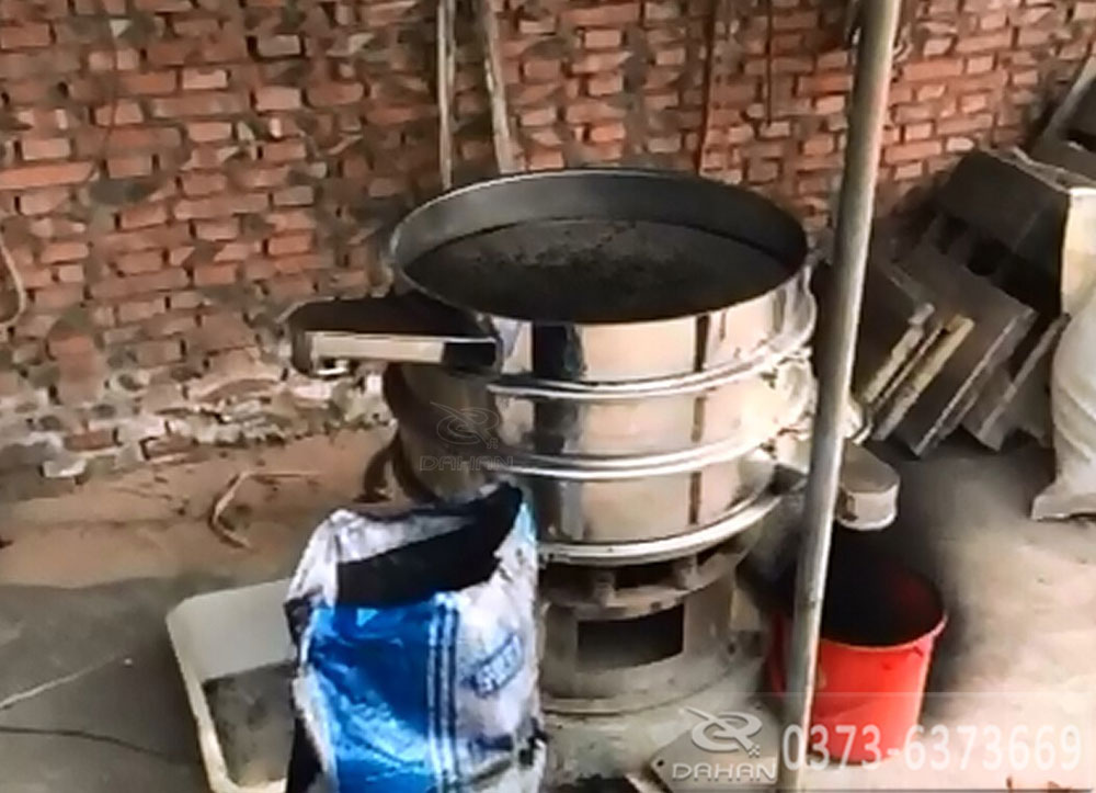 煤粉除雜振動(dòng)篩 煤粉除雜振動(dòng)篩
