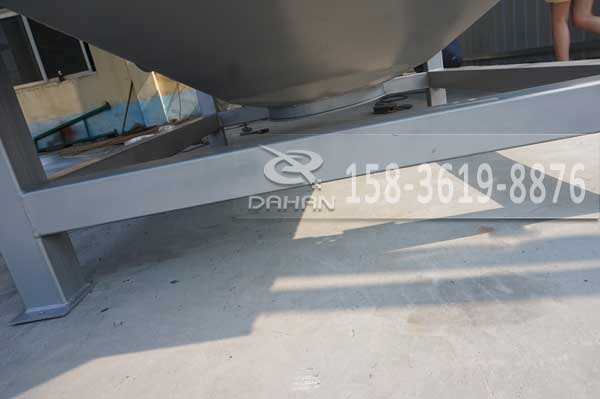 直線振動篩細(xì)節(jié)圖 直線振動篩細(xì)節(jié)圖